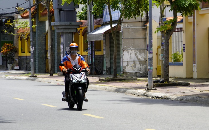 Bà Rịa - Vũng Tàu xét nghiệm COVID-19 miễn phí cho toàn bộ shipper và tài xế 