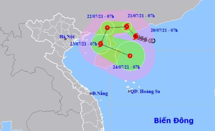 Bão số 3 di chuyển và đổi hướng liên tục, thời tiết diễn biến xấu - Ảnh 1.