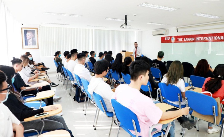 Chọn môi trường trải nghiệm tiếng Anh để tạo sự khác biệt - Ảnh 3. Chọn môi trường trải nghiệm tiếng Anh để tạo sự khác biệt - Ảnh 3.