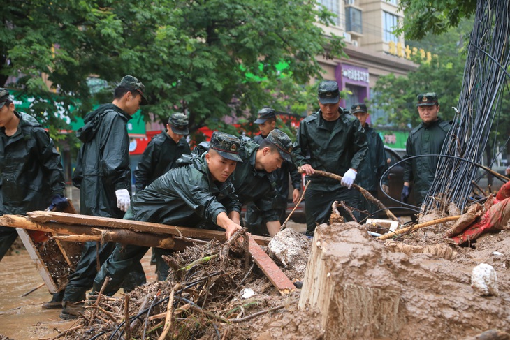 Nhiều người Trung Quốc trắng tay sau trận lũ lịch sử ở Hà Nam - Ảnh 6.