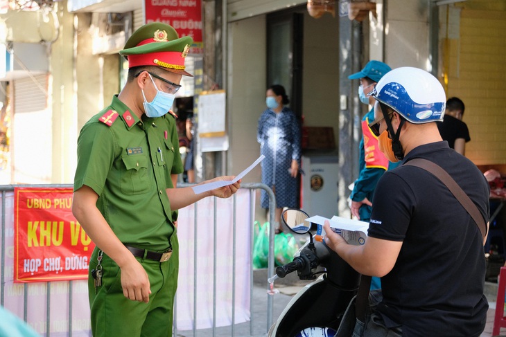 Huyện Chương Mỹ bác tin 1 ca COVID-19 có 786 người là F1, F2 - Ảnh 1.