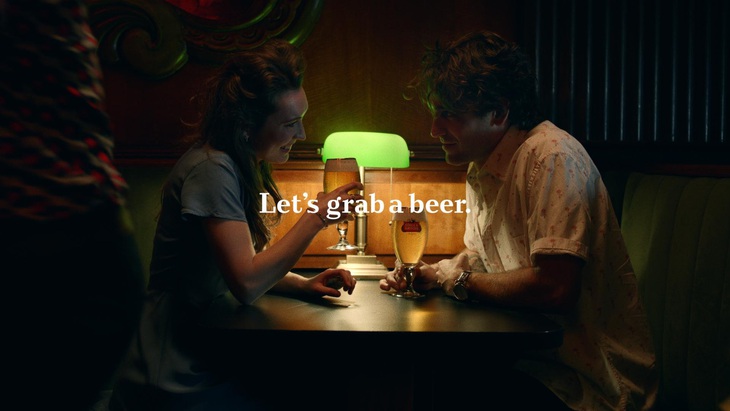 AB InBev tung chiến dịch Let’s Grab A Beer - Ảnh 1.