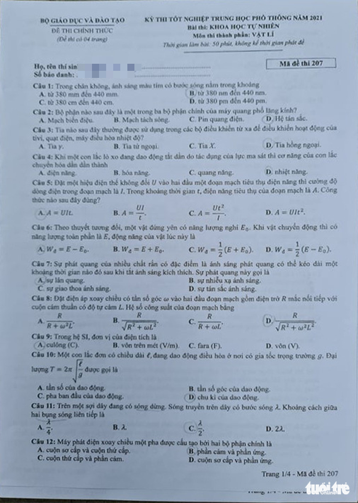Đề và bài giải môn vật lý thi tốt nghiệp THPT 2021 - Ảnh 2.