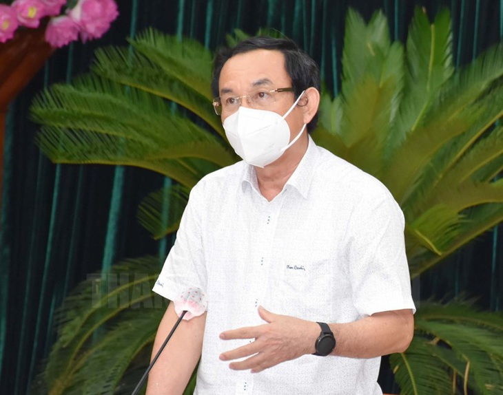 Bí thư Thành ủy TP.HCM Nguyễn Văn Nên: Sẽ xử lý đơn vị để lây nhiễm ở điểm tiêm - Ảnh 1. Bí thư Thành ủy TP.HCM Nguyễn Văn Nên: Sẽ xử lý đơn vị để lây nhiễm ở điểm tiêm - Ảnh 1.