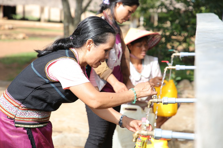 Giải cơn khát nước sạch cho đồng bào Tây Nguyên - Ảnh 1.