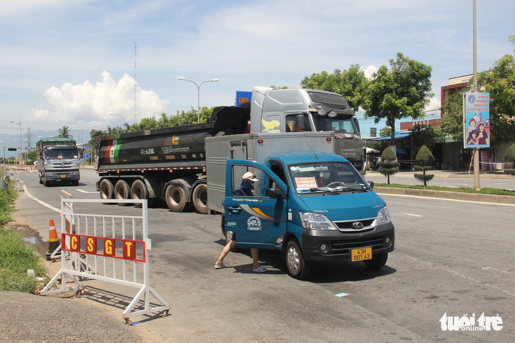 Thành phố ở yên, ‘luồng xanh’ vẫn chạy - Ảnh 4.