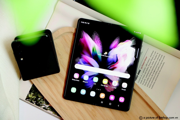 Ðặt trước bộ đôi Galaxy Z Fold3 và Z Flip3 5G - Nhận ngay ưu đãi lớn từ FPT Shop - Ảnh 1.