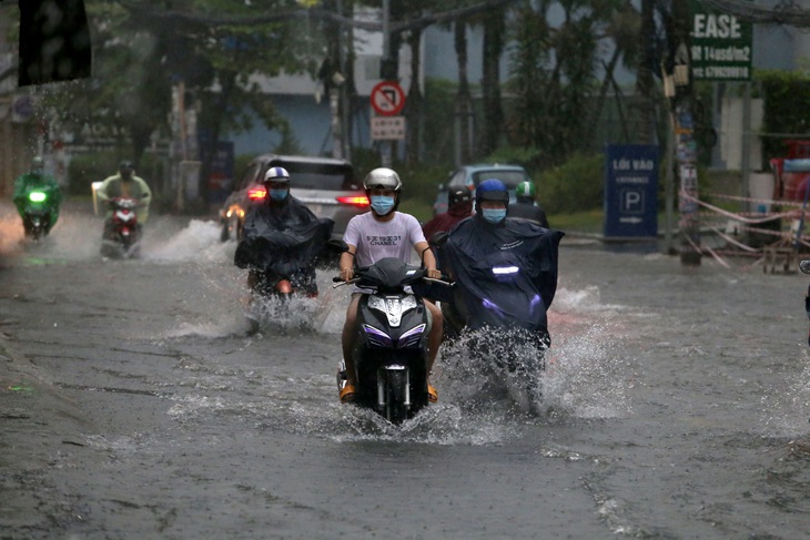 Nam Bộ, Nam Trung Bộ và Tây Nguyên mưa lớn đến 3-9 - Ảnh 1.