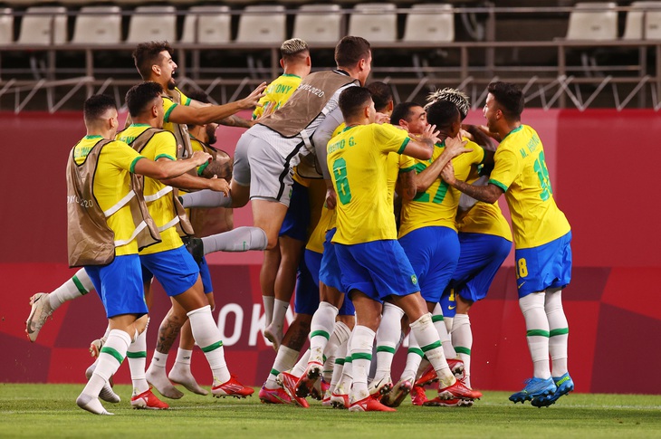 Đánh bại Mexico trên chấm luân lưu, Brazil vào chung kết Olympic Tokyo - Ảnh 4.