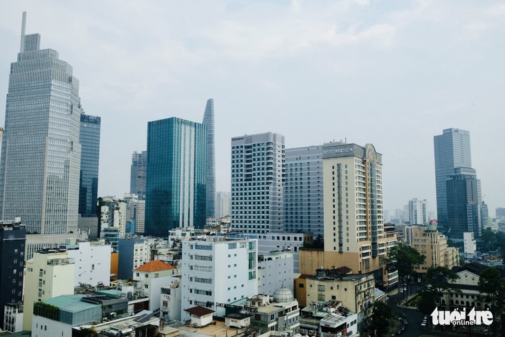 Bất động sản: Người lãi hàng ngàn tỉ, kẻ hụt hơi đuối sức - Ảnh 1. Bất động sản: Người lãi hàng ngàn tỉ, kẻ hụt hơi đuối sức - Ảnh 1.