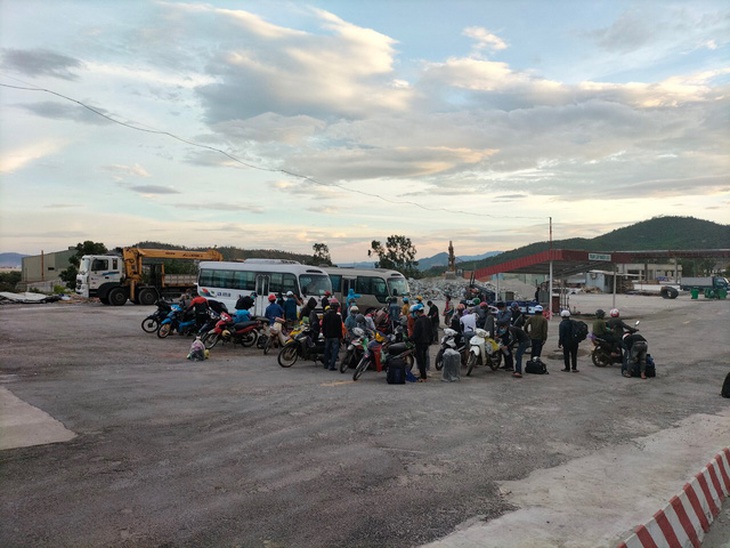 Dịch COVID-19 ngày 4-8: TP.HCM điều chỉnh phân bổ, điều phối mẫu xét nghiệm COVID-19 - Ảnh 6. Dịch COVID-19 ngày 4-8: TP.HCM điều chỉnh phân bổ, điều phối mẫu xét nghiệm COVID-19 - Ảnh 6.
