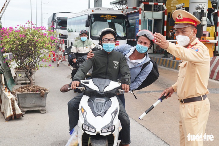 Dịch COVID-19 ngày 4-8: TP.HCM điều chỉnh phân bổ, điều phối mẫu xét nghiệm COVID-19 - Ảnh 3. Dịch COVID-19 ngày 4-8: TP.HCM điều chỉnh phân bổ, điều phối mẫu xét nghiệm COVID-19 - Ảnh 3.