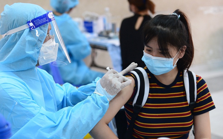 TP.HCM: Thêm 2.823 bệnh nhân COVID-19 xuất viện trong ngày