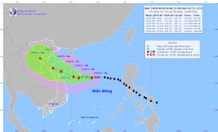 Bão số 5 khi đến Hoàng Sa, tăng sức gió giật từ cấp 12 lên 13 - Ảnh 1.