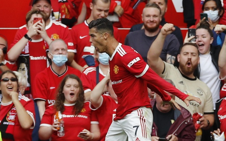 Ronaldo lập cú đúp, Manchester United đánh bại Newcastle 4-1