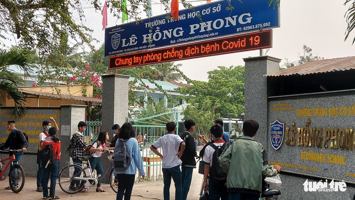 An Giang miễn học phí học kỳ 1 cho học sinh các khối lớp - Ảnh 1.