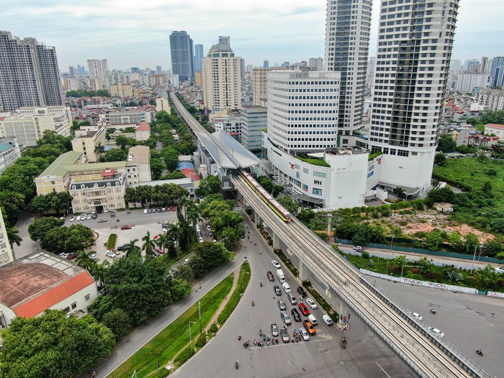 Metro Nhổn - ga Hà Nội khó khai thác đoạn trên cao vào cuối năm 2021 - Ảnh 1.