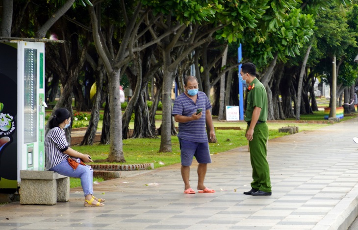 Bà Rịa - Vũng Tàu: Một tuần siết chặt hơn, giảm được gần 200 ca nhiễm COVID-19 - Ảnh 1.