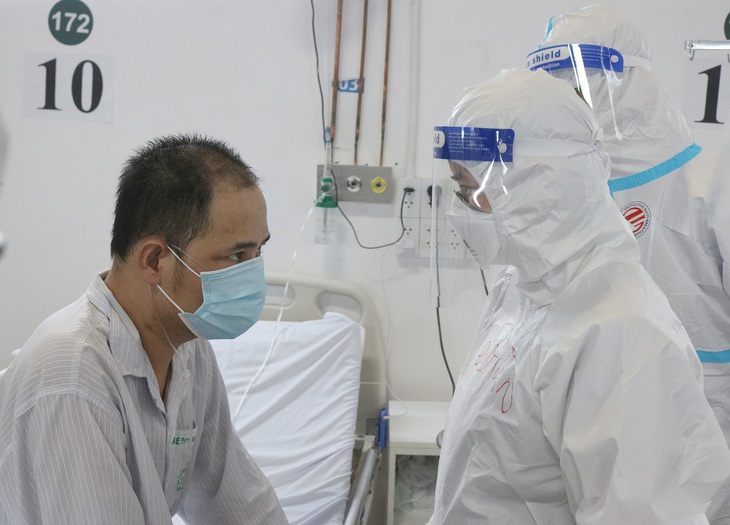Nam bệnh nhân 36 tuổi ở TP.HCM hỏi bác sĩ bao giờ em chết giờ thế nào? - Ảnh 1. Nam bệnh nhân 36 tuổi ở TP.HCM hỏi bác sĩ bao giờ em chết giờ thế nào? - Ảnh 1.
