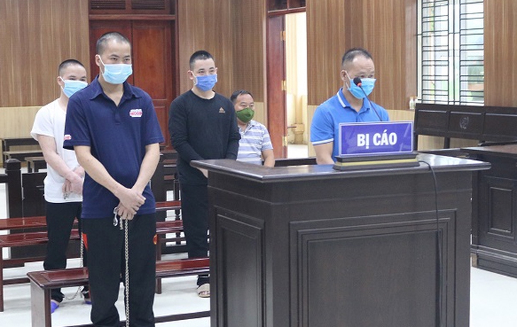 Tuyên phạt tử hình bị cáo nổ súng bắn chết thiếu tá công an - Ảnh 1. Tuyên phạt tử hình bị cáo nổ súng bắn chết thiếu tá công an - Ảnh 1.
