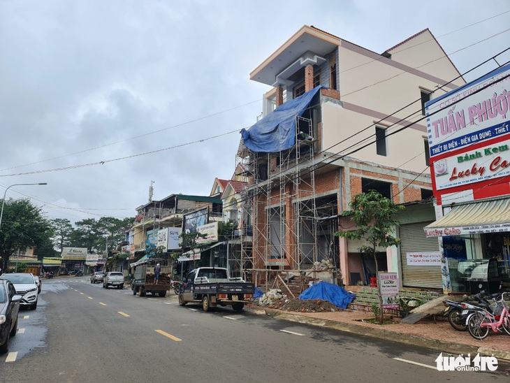 Quản lý đất đai, quy hoạch chỉ 1 thành phố: Phải kiểm tra 49 cán bộ - Ảnh 2.