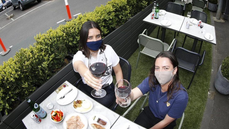 Sáng kiến mở rộng dịch vụ ngoài trời tại Melbourne - Ảnh 1. Sáng kiến mở rộng dịch vụ ngoài trời tại Melbourne - Ảnh 1.