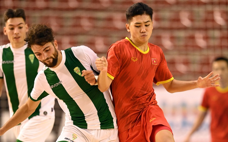 Đội tuyển futsal Việt Nam di chuyển từ Tây Ban Nha sang Lithuania dự World Cup 2021