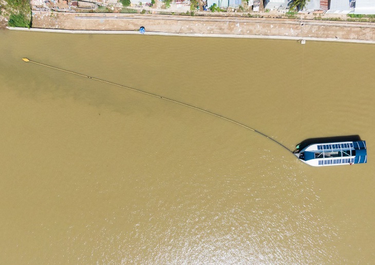 Sông Cần Thơ đón tin vui từ Coca-Cola và The Ocean Cleanup - Ảnh 3.