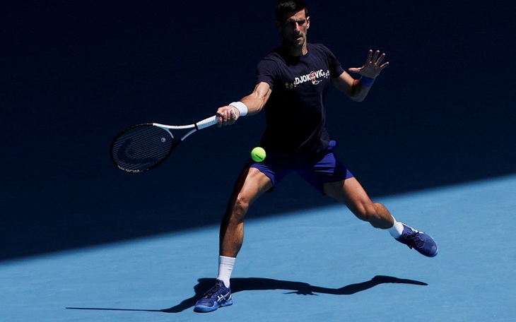 Djokovic lên tiếng về thông tin từng mắc COVID-19