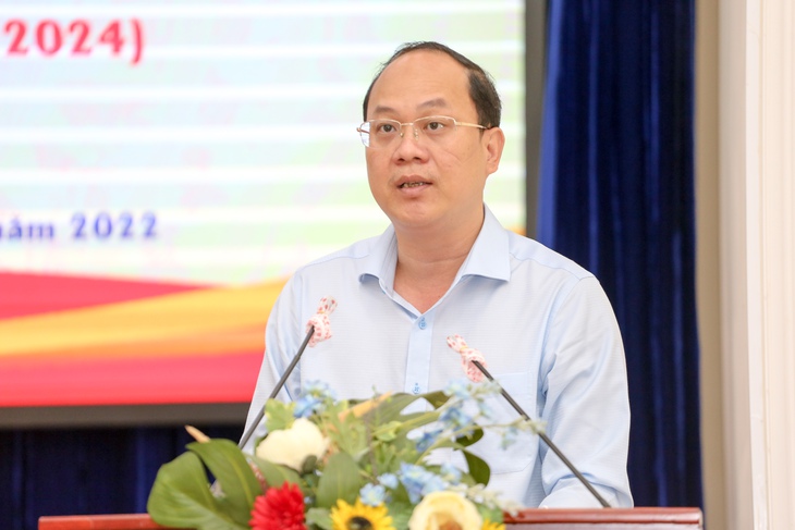 Dịch bệnh còn diễn biến phức tạp, cần đảm bảo an sinh xã hội cho người dân - Ảnh 2. Dịch bệnh còn diễn biến phức tạp, cần đảm bảo an sinh xã hội cho người dân - Ảnh 2.