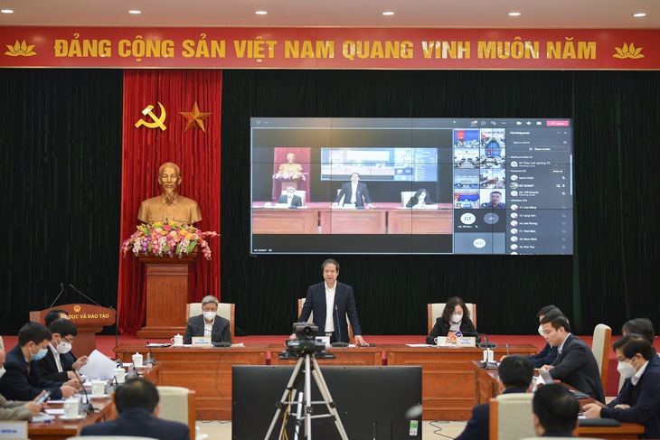 Bộ trưởng Bộ GD-ĐT: Đã đến lúc cần điều chỉnh việc mở cửa trường học an toàn - Ảnh 1. Bộ trưởng Bộ GD-ĐT: Đã đến lúc cần điều chỉnh việc mở cửa trường học an toàn - Ảnh 1.