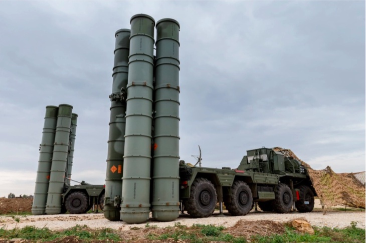 Ấn Độ sắp lắp xong hệ thống tên lửa S-400 gần biên giới Trung Quốc, Pakistan - Ảnh 1.