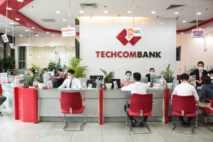 Techcombank đạt lợi nhuận trước thuế 1 tỉ USD, tập trung đầu tư vào con người và số hóa - Ảnh 2.