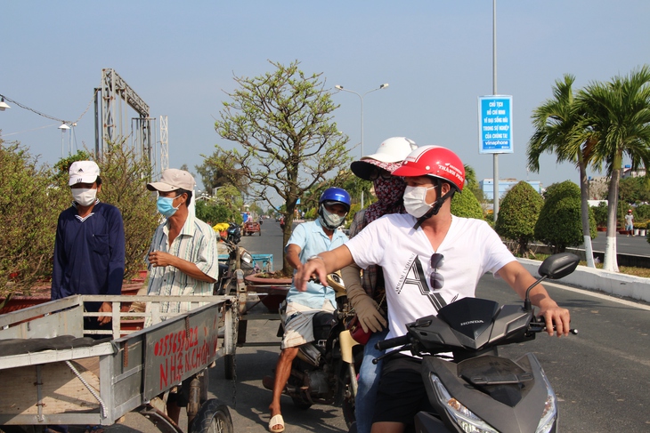 Chở thuê mùa xuân, tôi vừa vui vừa có tiền sắm tết cho con - Ảnh 5.