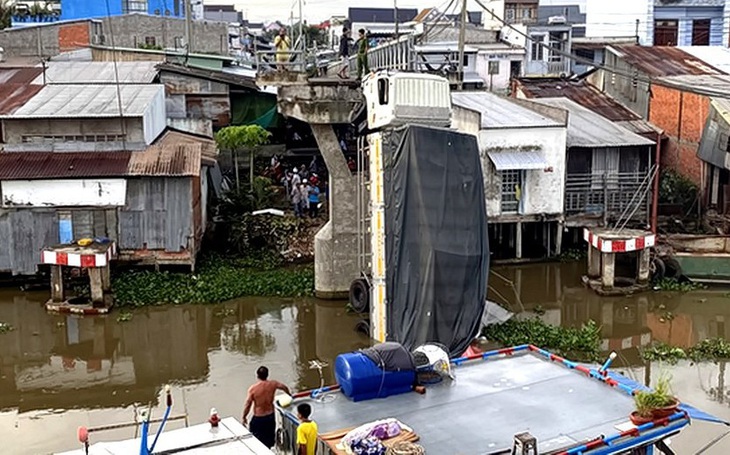 Thêm cảnh báo cho 