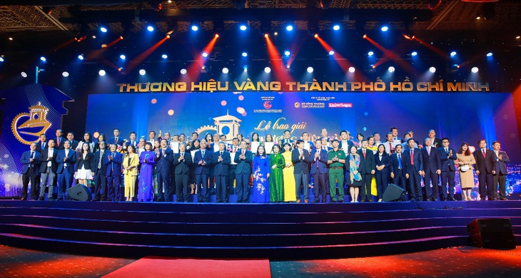 Tập đoàn BĐS Thắng Lợi vinh dự nhận giải thưởng Thương hiệu vàng Tp.HCM 2021 - Ảnh 1.