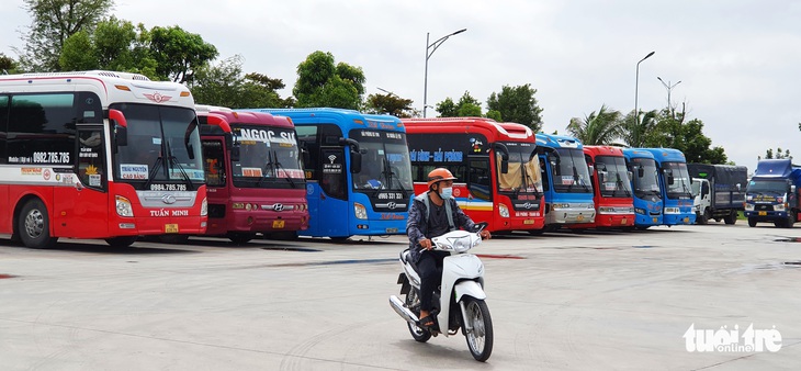 Vì sao Hải Phòng nâng cấp độ dịch lên vùng đỏ dù chưa đến mức? - Ảnh 1.