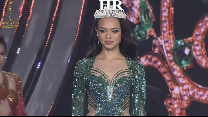 Mai Ngô đăng quang hoa hậu tuyển dụng Miss Grand Vietnam 2022 - Ảnh 3.