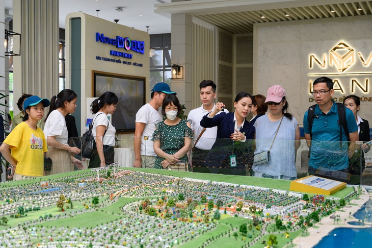 Tìm kênh trú ẩn cho dòng tiền cuối năm 2022 - Ảnh 2. Tìm kênh trú ẩn cho dòng tiền cuối năm 2022 - Ảnh 2.