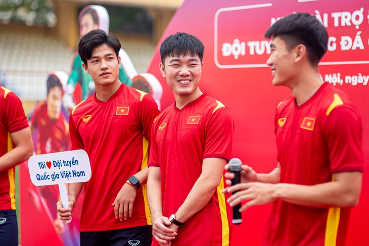 Công nghệ đưa bóng đá lên đỉnh cao mới - Ảnh 1. Công nghệ đưa bóng đá lên đỉnh cao mới - Ảnh 1.