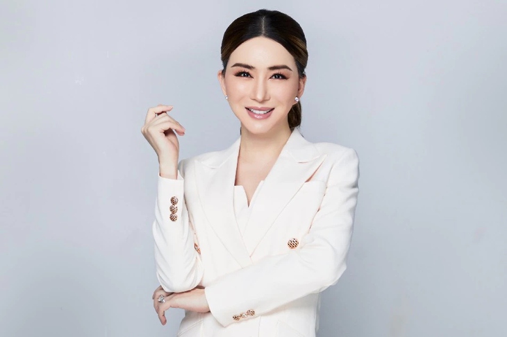 Ngọc Châu có cơ hội đội vương miện 130 tỉ đồng từ Miss Universe? - Ảnh 1.