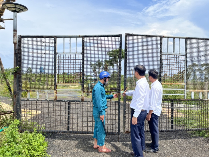 Chiếm đất công nghi làm khu du lịch: Phát hiện thêm 1 công trình vi phạm, cưỡng chế nóng - Ảnh 4.