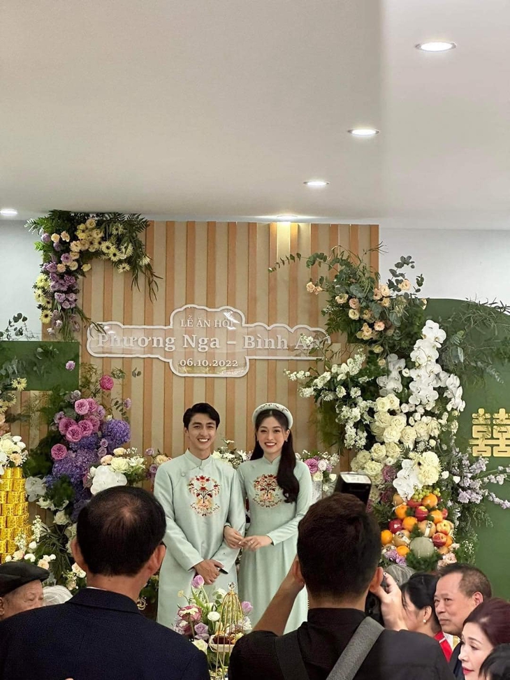 Dàn bê tráp toàn hoa hậu, mỹ nam trong đám hỏi Bình An - Phương Nga - Ảnh 1. Dàn bê tráp toàn hoa hậu, mỹ nam trong đám hỏi Bình An - Phương Nga - Ảnh 1.