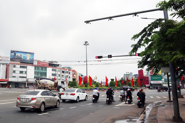 Bình Phước đầu tư hệ thống camera tích hợp trí tuệ nhân tạo giám sát giao thông - Ảnh 1.