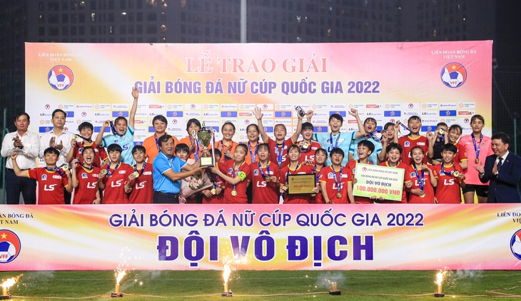 VFF thu tài trợ 679,4 tỉ đồng trong khóa 8 (nhiệm kỳ 2018-2022) - Ảnh 1.