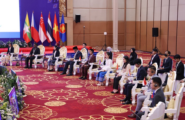 Thanh niên ASEAN kiến nghị lưu tâm đến sức khỏe tinh thần trẻ em do hệ lụy COVID-19 - Ảnh 2.