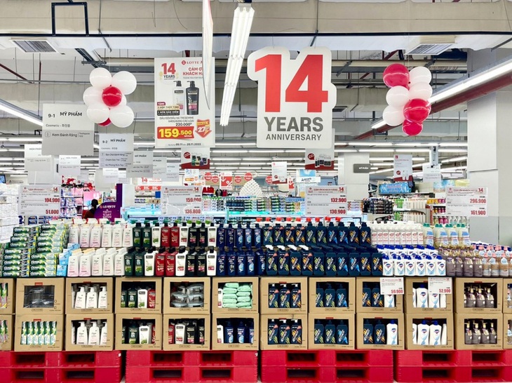 Khuyến mại ‘siêu sốc’ tại LOTTE Mart nhân dịp sinh nhật thứ 14 - Ảnh 4. Khuyến mại ‘siêu sốc’ tại LOTTE Mart nhân dịp sinh nhật thứ 14 - Ảnh 4.