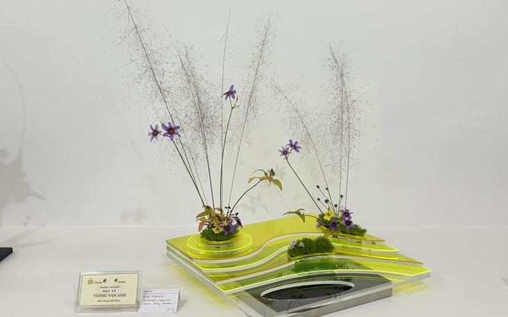 Mê mẩn vườn hoa Ikebana đầy ‘khí chất’ của nghệ nhân Đỗ Thị Thu Phượng  - Ảnh 12.