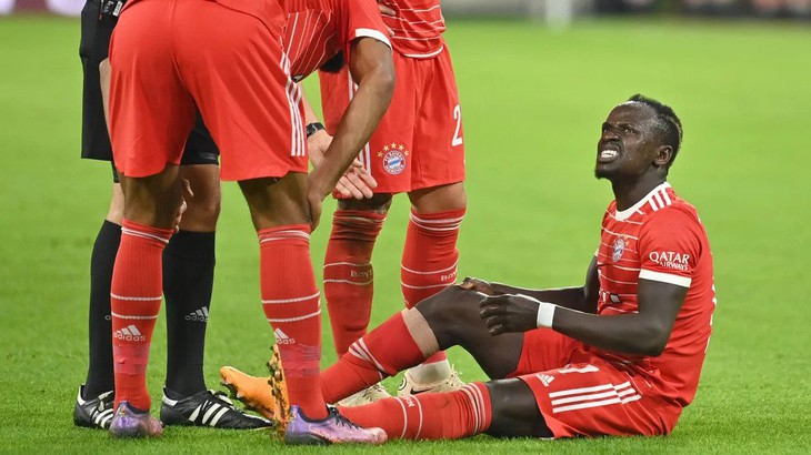 Sadio Mane chia tay World Cup vì chấn thương - Ảnh 1.