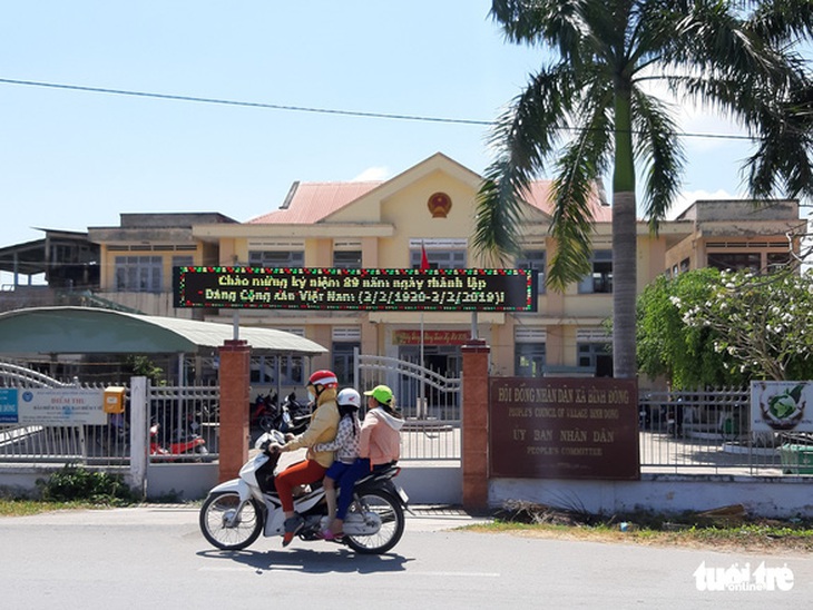 Ba lãnh đạo xã bị khởi tố vì tham ô tài sản - Ảnh 1.